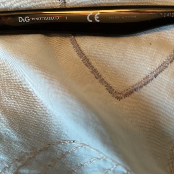 Dolce & Gabbana brown tortoise eyeglasses with case - Picture 4 of 13